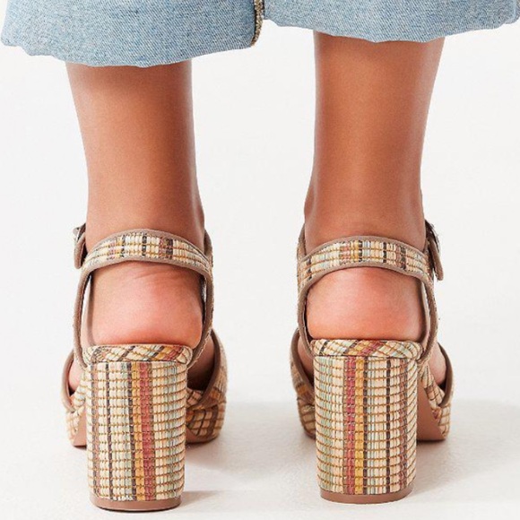 New Urban Outfitters Sienna Rattan Multi-Coloured Sandal with Block Heels - Picture 12 of 12